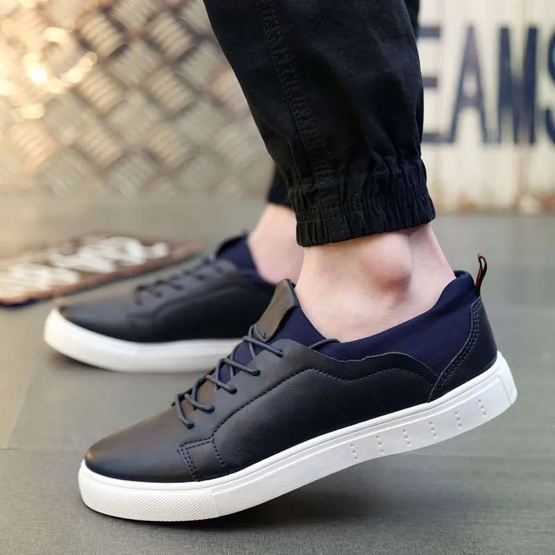 Men's flat casual shoes